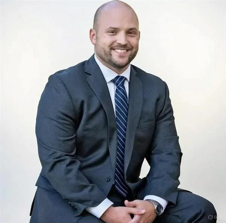 Austin Apanovitch, Managing Attorney at Mancuso Carey